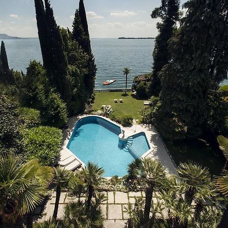 Villa Vittoria Gardone Riviera Exterior photo