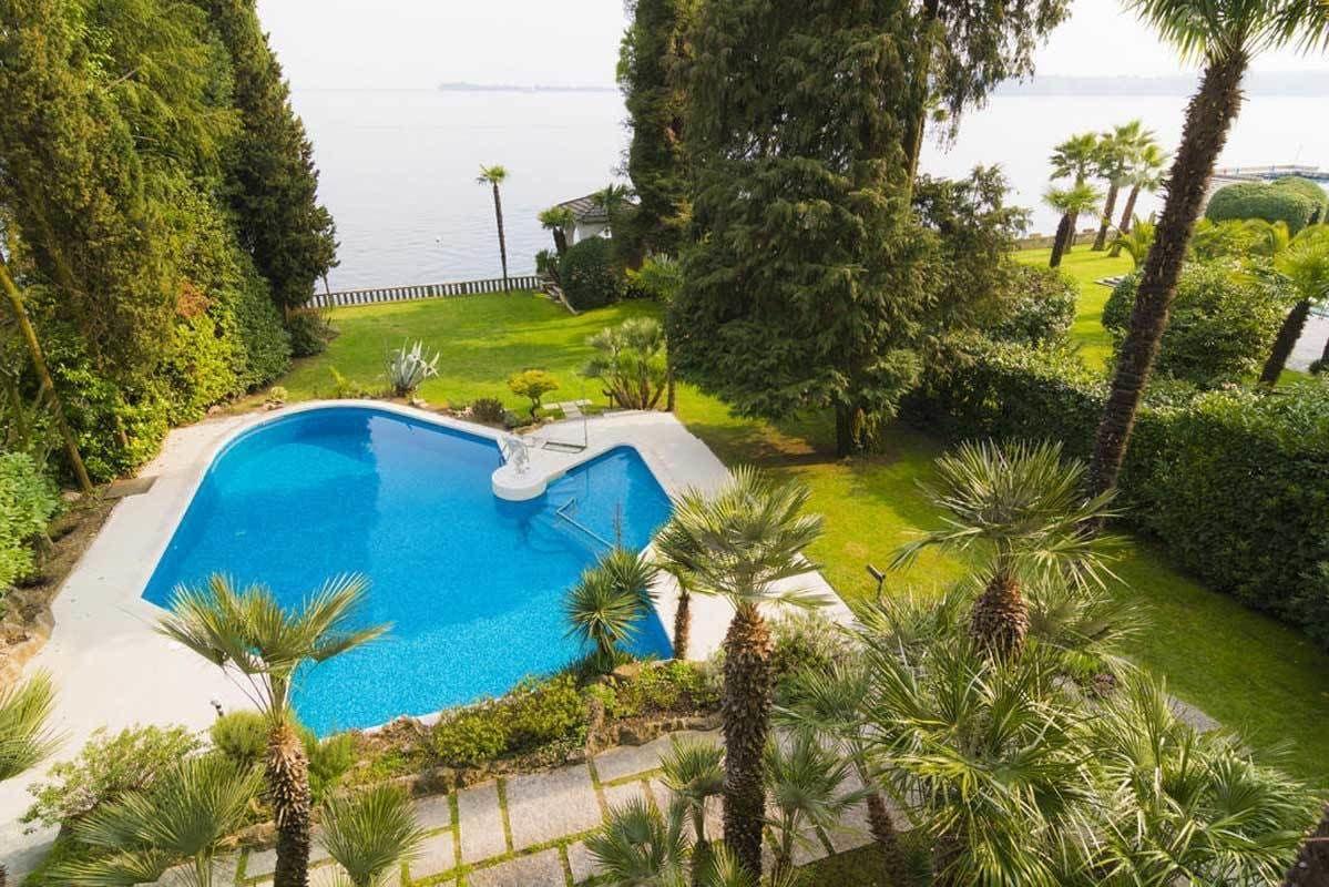 Villa Vittoria Gardone Riviera Exterior photo